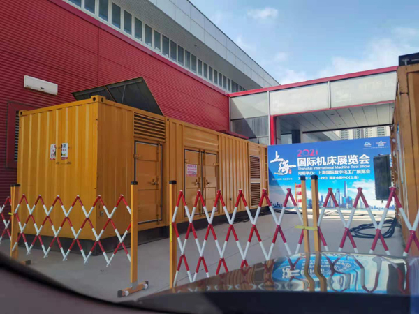 定远发电车出租-发电机无电压或电压太低怎么办？